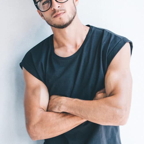 Model profile portrait example